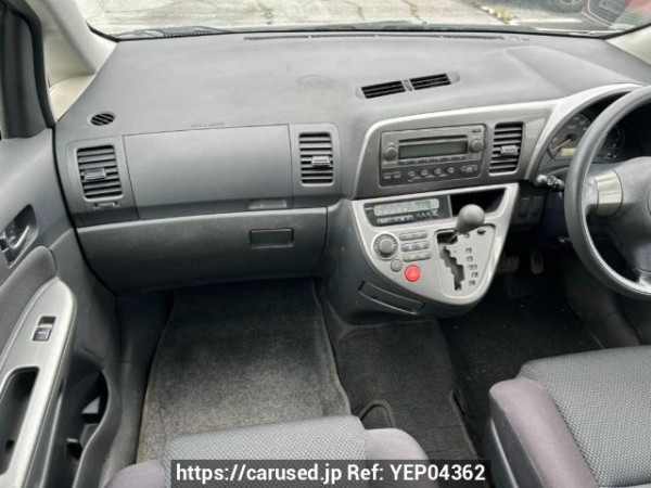 Used 2003 AT toyota wish ZNE10G Image[17]