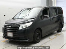 Toyota Noah ZRR80G