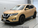Nissan X-Trail HNT32