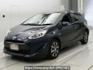 Toyota Aqua NHP10