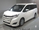 Toyota Noah ZRR80G