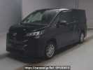 Toyota Noah MZRA97W