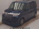 Toyota Roomy M900A