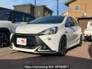 Toyota Aqua NHP10