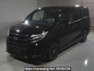 Toyota Noah ZRR85G