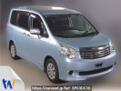 Toyota Noah ZRR70G