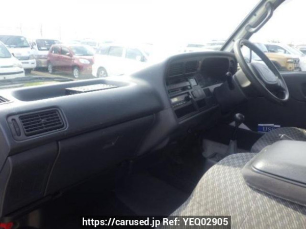 Used 2004 MT toyota hiace-van TRH112V Image[14]