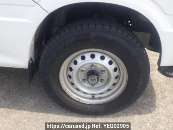 Used 2004 MT toyota hiace-van TRH112V Image[24]