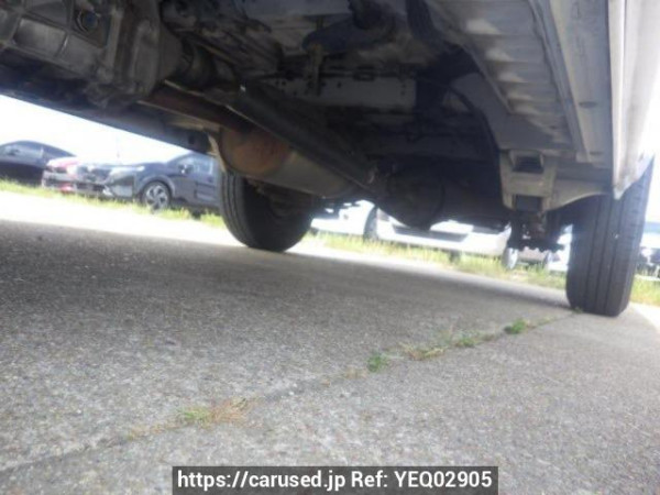 Used 2004 MT toyota hiace-van TRH112V Image[27]