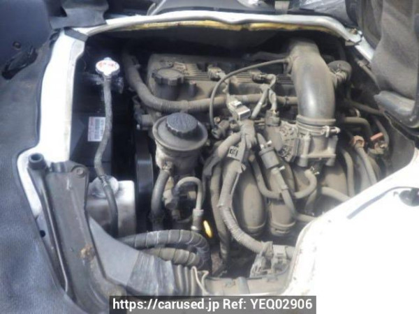 Used 2003 AT toyota hiace-van TRH112V Image[8]