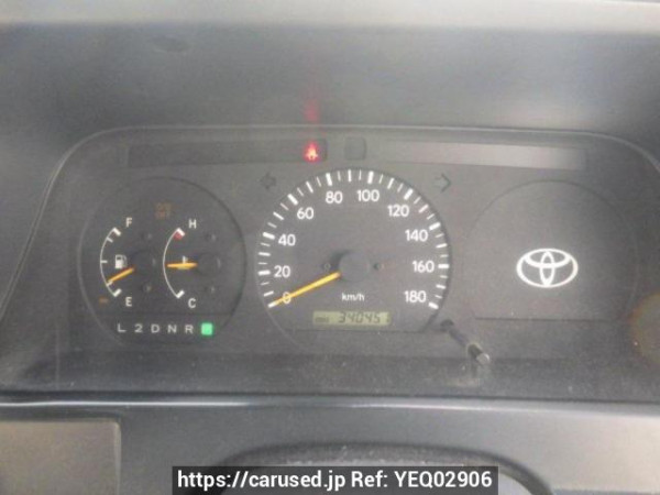 Used 2003 AT toyota hiace-van TRH112V Image[14]