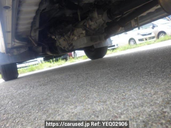 Used 2003 AT toyota hiace-van TRH112V Image[24]
