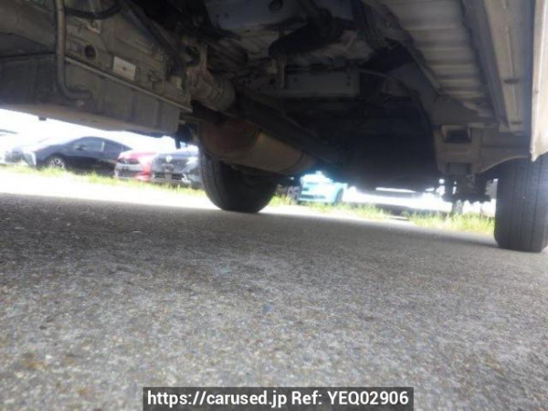 Used 2003 AT toyota hiace-van TRH112V Image[25]