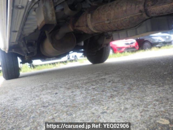 Used 2003 AT toyota hiace-van TRH112V Image[26]