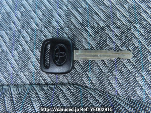 Used 2004 AT toyota hiace-van TRH112V Image[22]