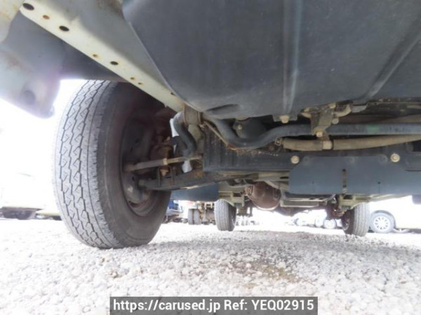 Used 2004 AT toyota hiace-van TRH112V Image[27]