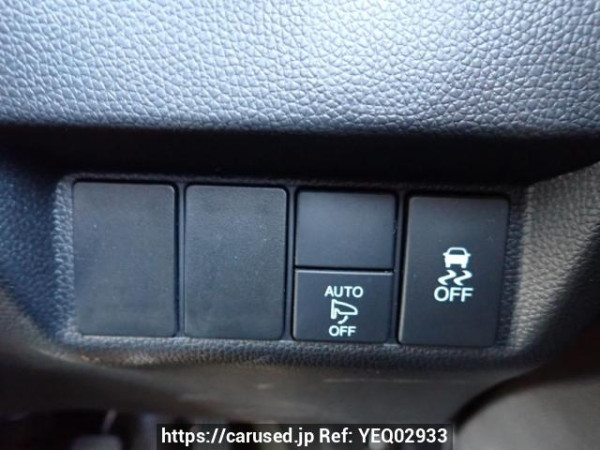 Used 2015 MT honda fit GK3 Image[24]