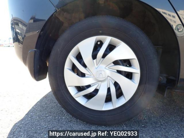 Used 2015 MT honda fit GK3 Image[30]