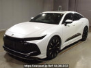 Toyota Crown Crossover TZSH35
