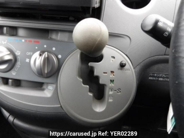 Used 2005 AT toyota sienta NCP81G Image[23]