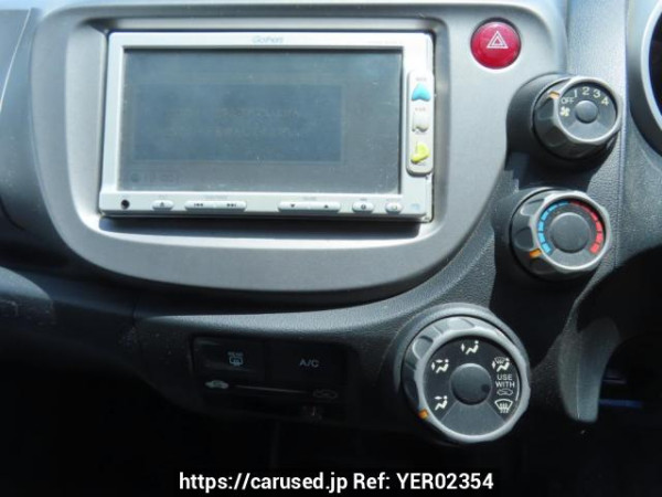 Used 2011 AT honda fit GE6 Image[18]