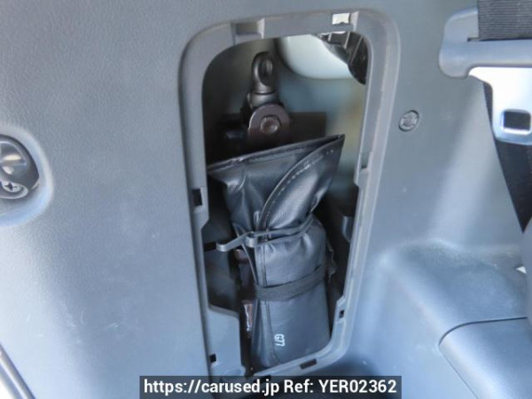 Used 2009 AT toyota voxy ZRR70W Image[41]