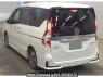 Used 2022 AT nissan serena HFC27 Image[1]