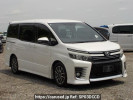 Toyota Voxy ZRR85W