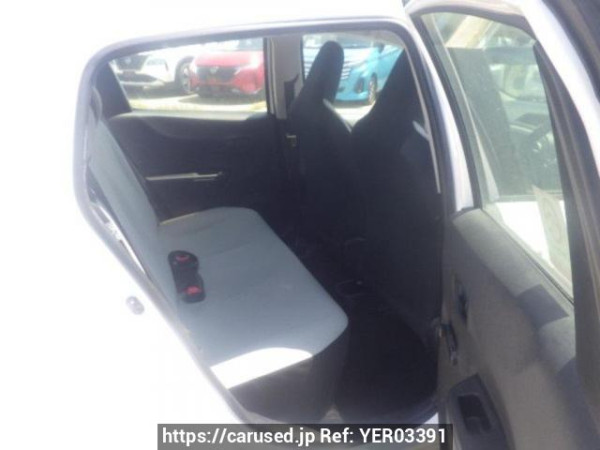 Used 2011 AT toyota vitz KSP130 Image[13]