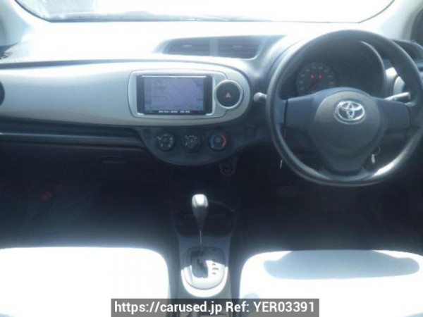 Used 2011 AT toyota vitz KSP130 Image[15]