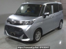 Toyota TANK M900A