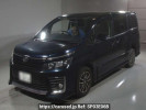 Toyota Voxy ZRR85W