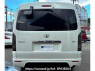 Used 2010 AT toyota hiace-wagon TRH214W Image[1]