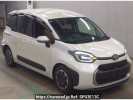 Toyota Sienta MXPC10G