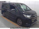 Toyota Noah ZRR80W