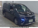 Toyota Voxy ZWR80W