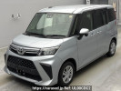 Toyota Roomy M900A