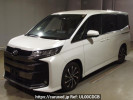 Toyota Noah MZRA90W