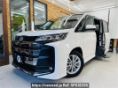 Toyota Noah ZWR90W