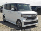 Honda N-BOX CUSTOM JF3