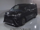 Toyota Voxy ZRR80W