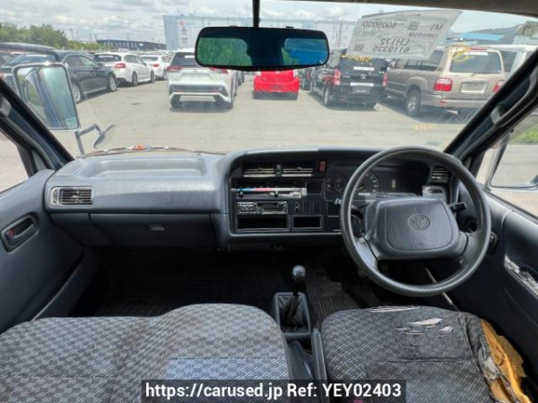 Used 2004 MT toyota regiusace-van LH172V Image[13]