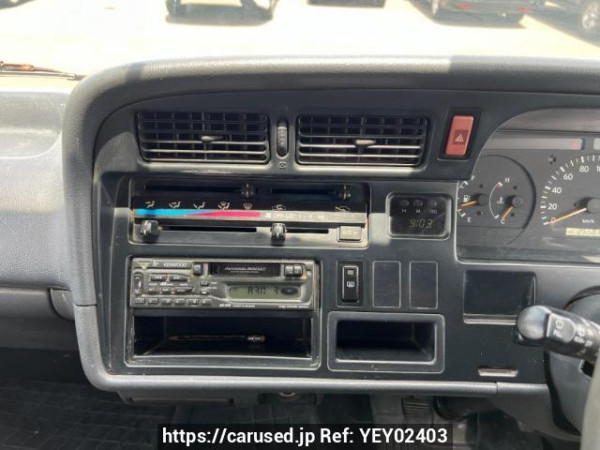 Used 2004 MT toyota regiusace-van LH172V Image[16]