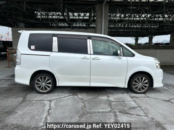 Used 2009 AT toyota voxy ZRR70W Image[7]