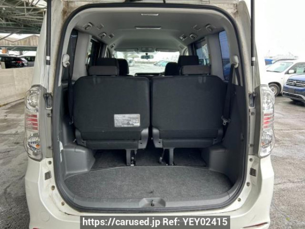 Used 2009 AT toyota voxy ZRR70W Image[8]