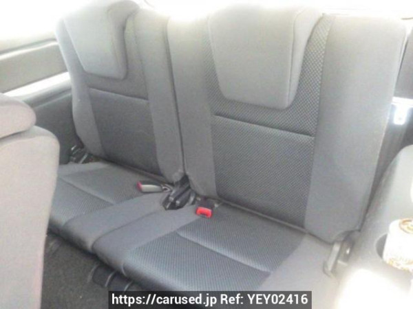 Used 2003 AT toyota wish ZNE10G Image[15]