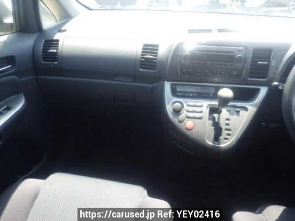 Used 2003 AT toyota wish ZNE10G Image[17]