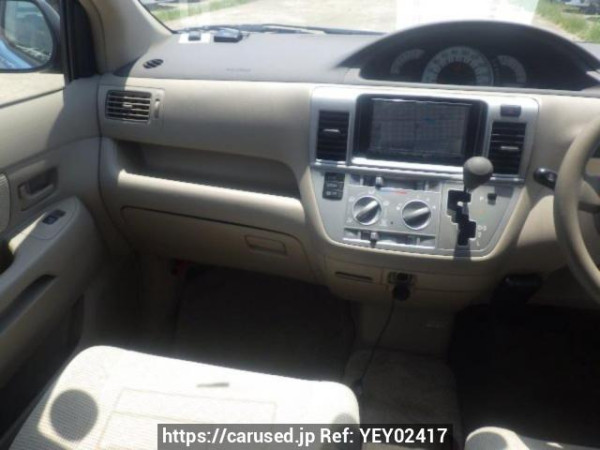 Used 2005 AT toyota raum NCZ20 Image[16]
