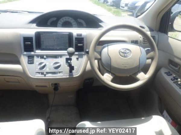 Used 2005 AT toyota raum NCZ20 Image[17]