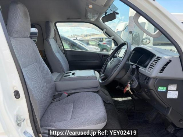 Used 2007 AT toyota hiace-van TRH200K Image[9]